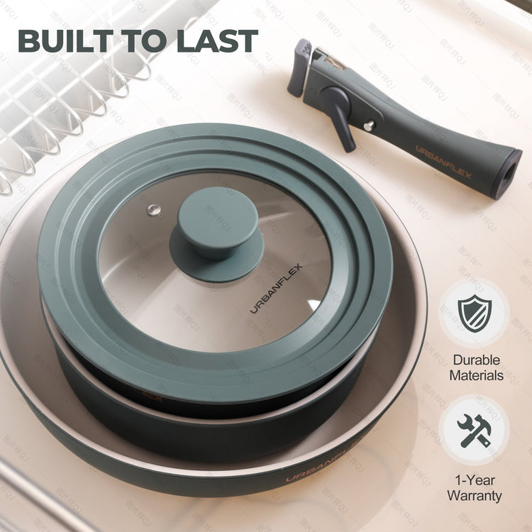 Collapsible kitchen container with lid and handle on a white background, featuring the brand 'Urban Flex'.