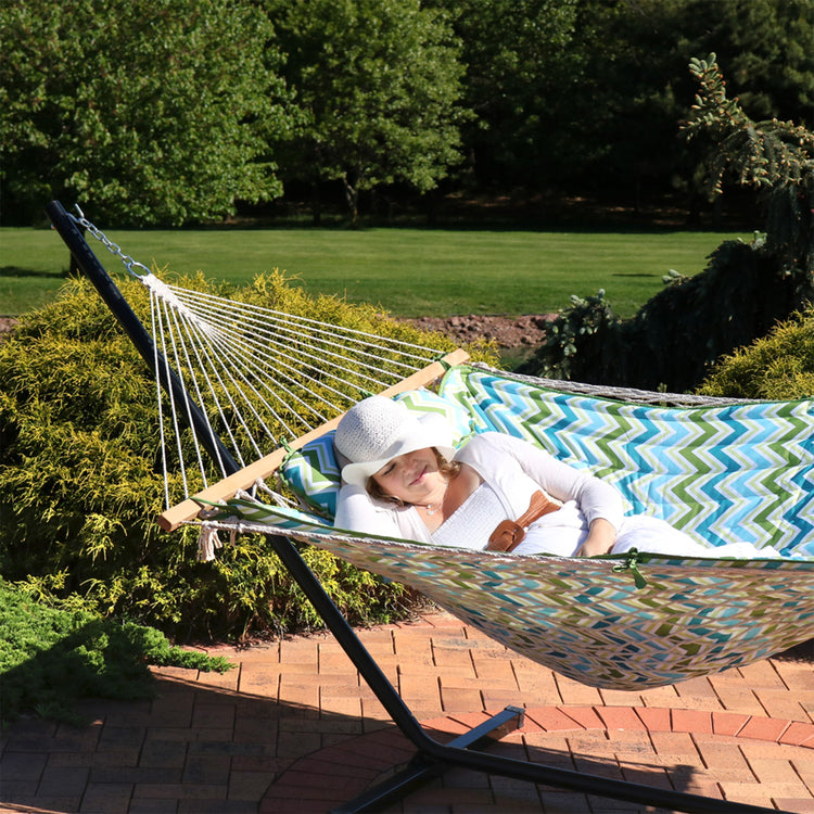 Sunnydaze Rope Hammock Combo with Stand - Pad and Pillow