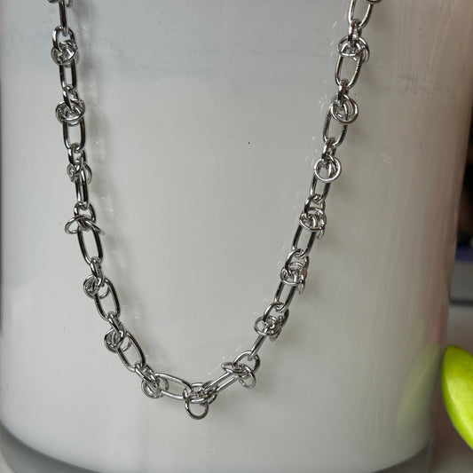U Link Chain Necklace - White Gold