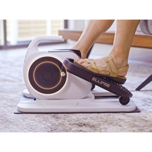 Step machine with digital display on a white background, featuring the ELLIPSE brand.