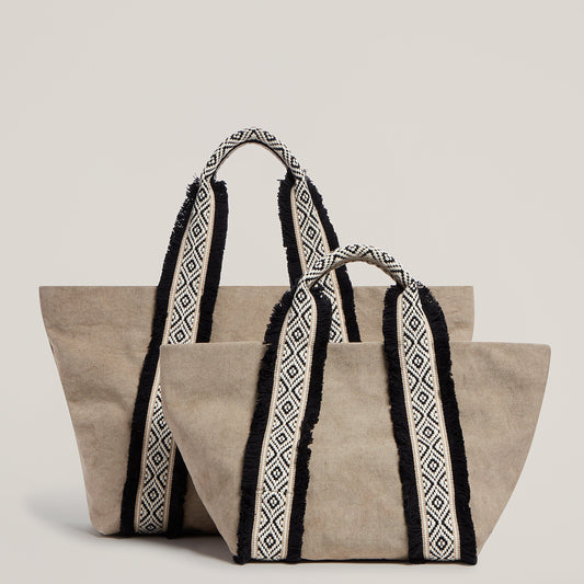Front shot of Italian Canvas Tote in Natural