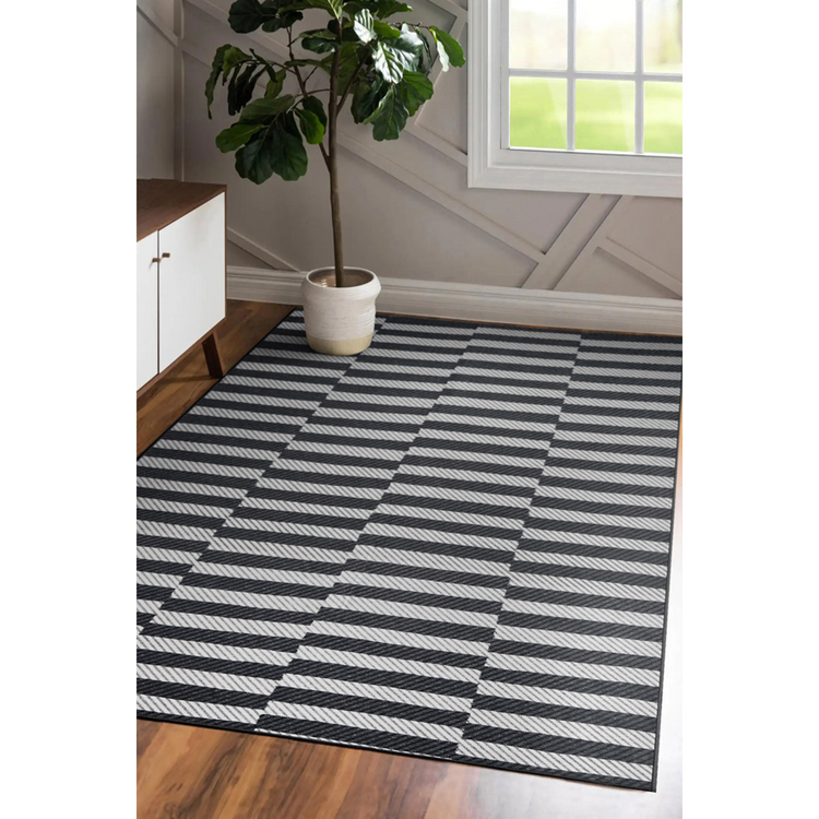 Tratti Offset Stripe Black Cream Washable Rug