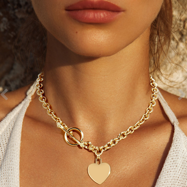Gold heart toggle necklace discount
