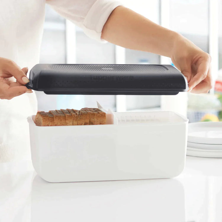 Tupperware Bread Saver - 2 Pack